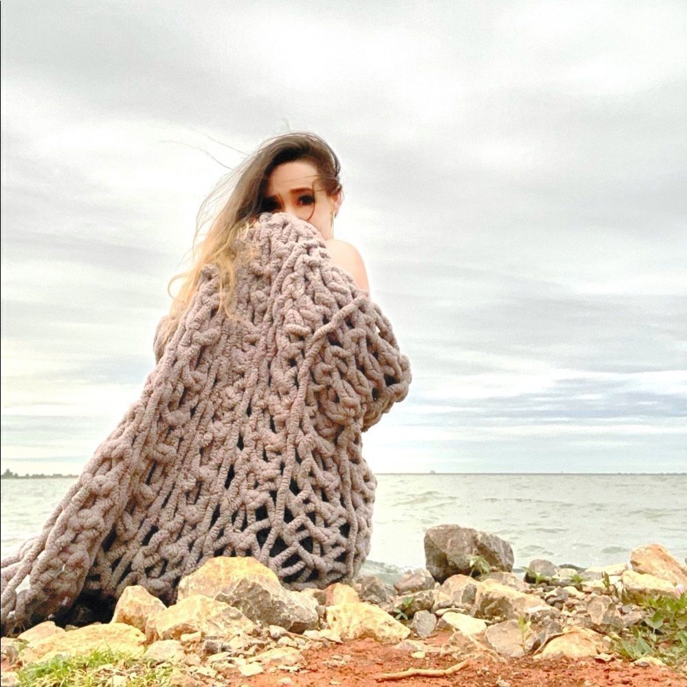 LAST ONE!!!! Extra Plush Throw Blanket 64X44